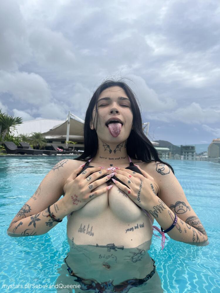 Cryingjulcia