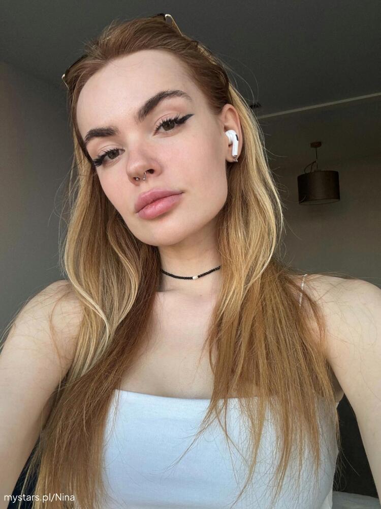 Nina 💜