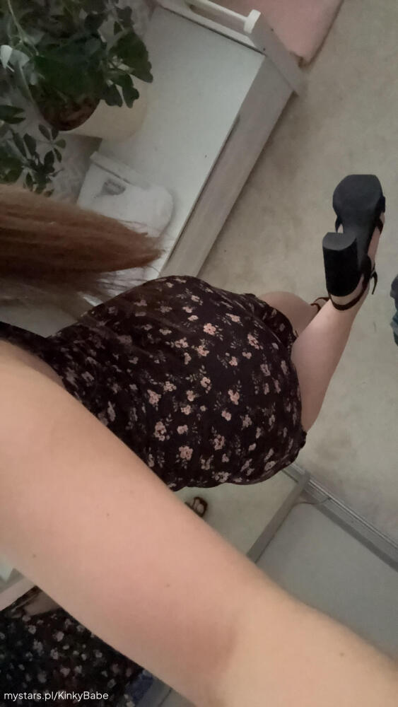 KinkyBabe 😈