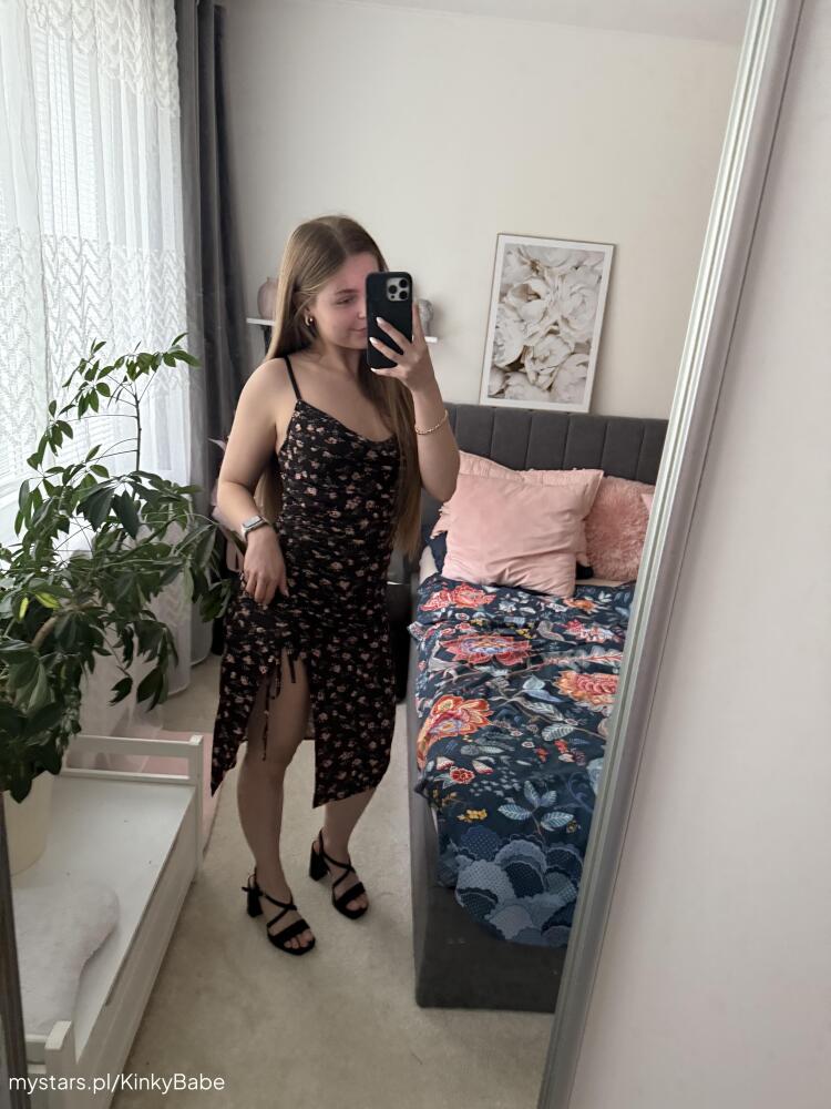 KinkyBabe 😈
