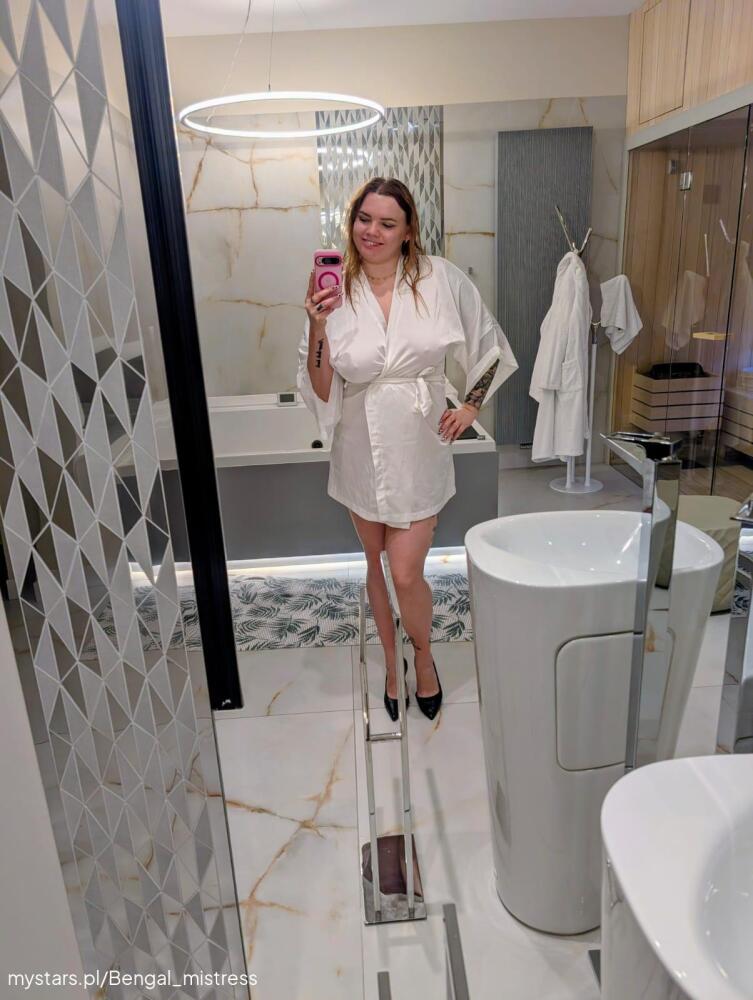 Bengal_mistress