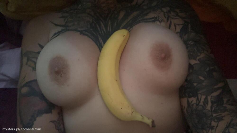 KorneliaCorn