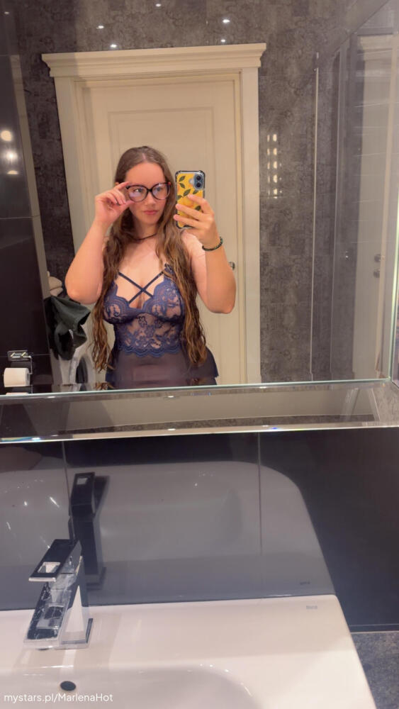 MarlenaHot
