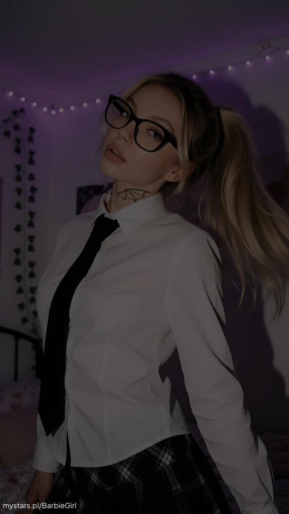 BlondWidow 🕷️