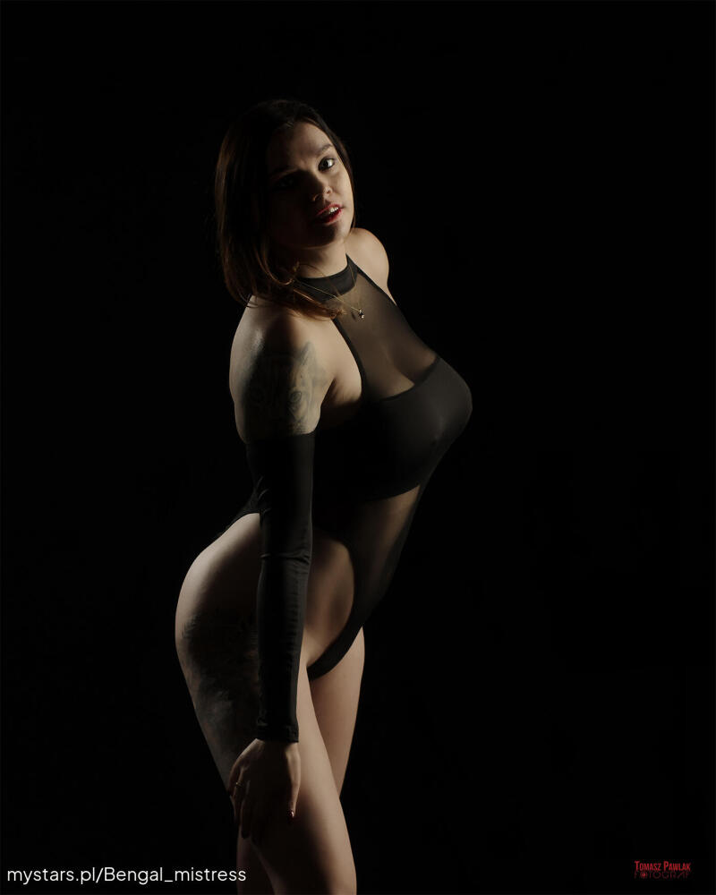 Bengal_mistress