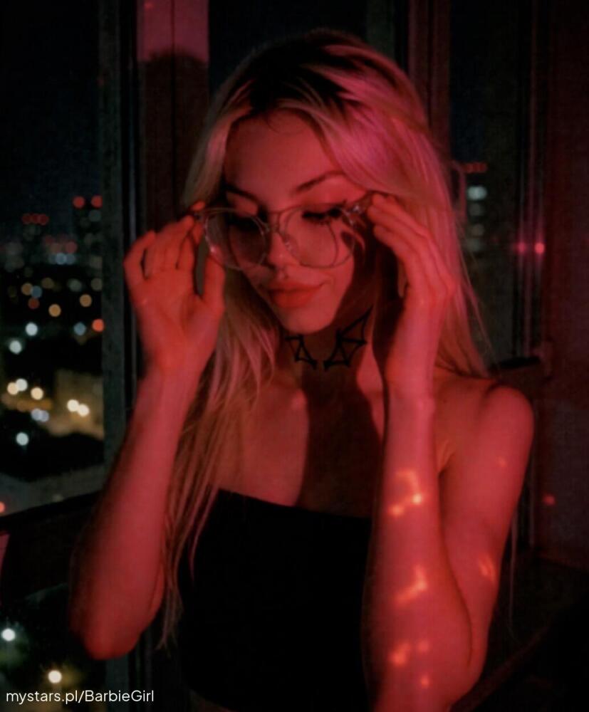 BlondWidow 🕷️